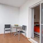 Costa 62 Apartment
