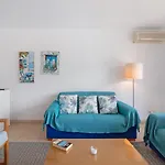 Costa 62 Apartment