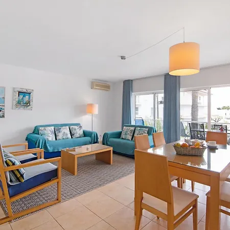 Costa 62 Apartment