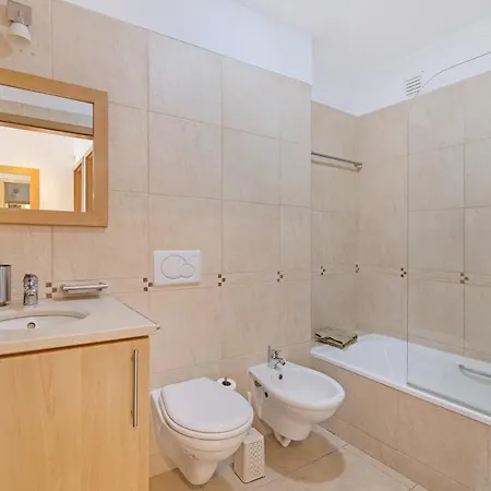 Апартаменты Costa 62 *